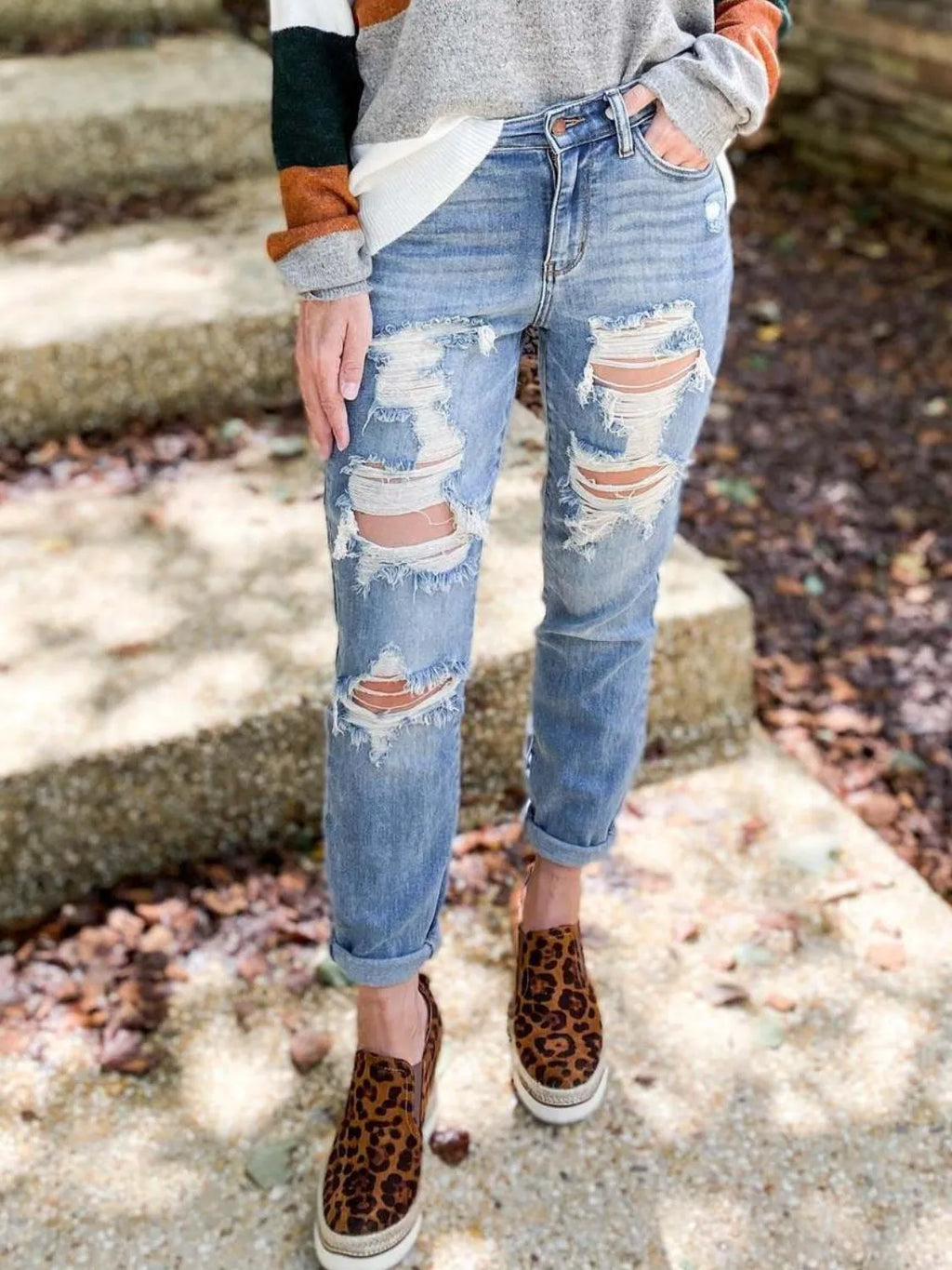 Distressed Skinny Jeans