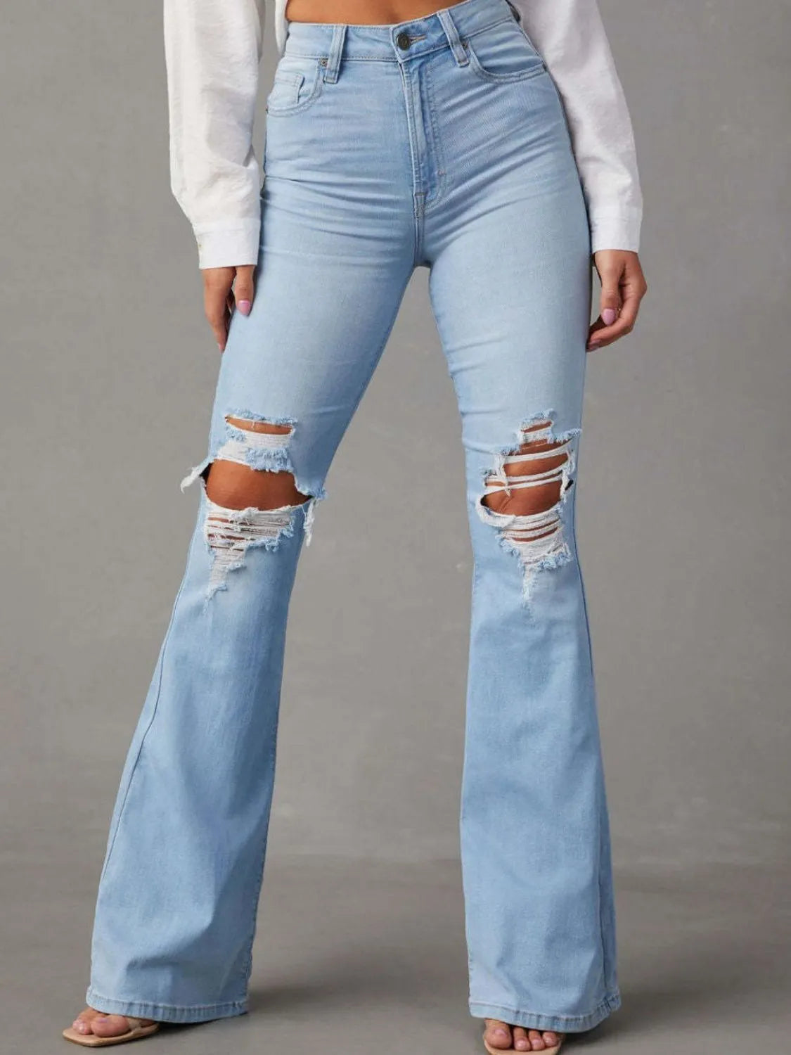 Distressed Jeans with Pockets